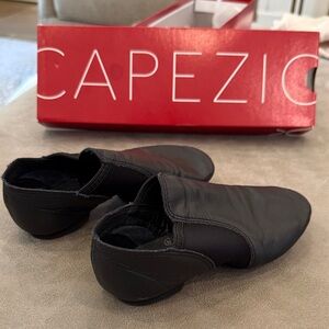 Capezio Black Leather Dance Shoes